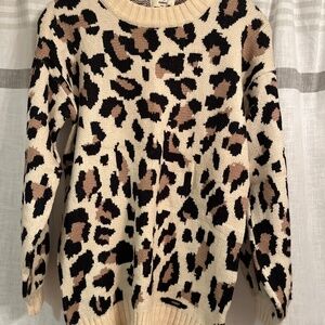 Entro leopard print sweater